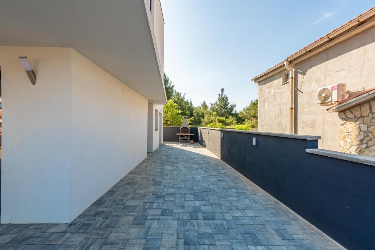 Appartements Вир Екстериор снимка