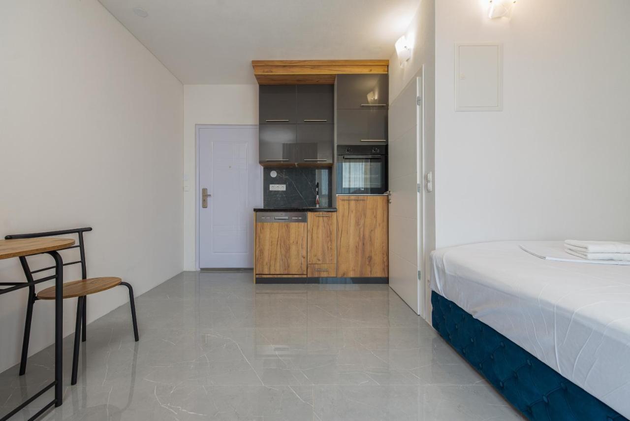 Appartements Вир Екстериор снимка